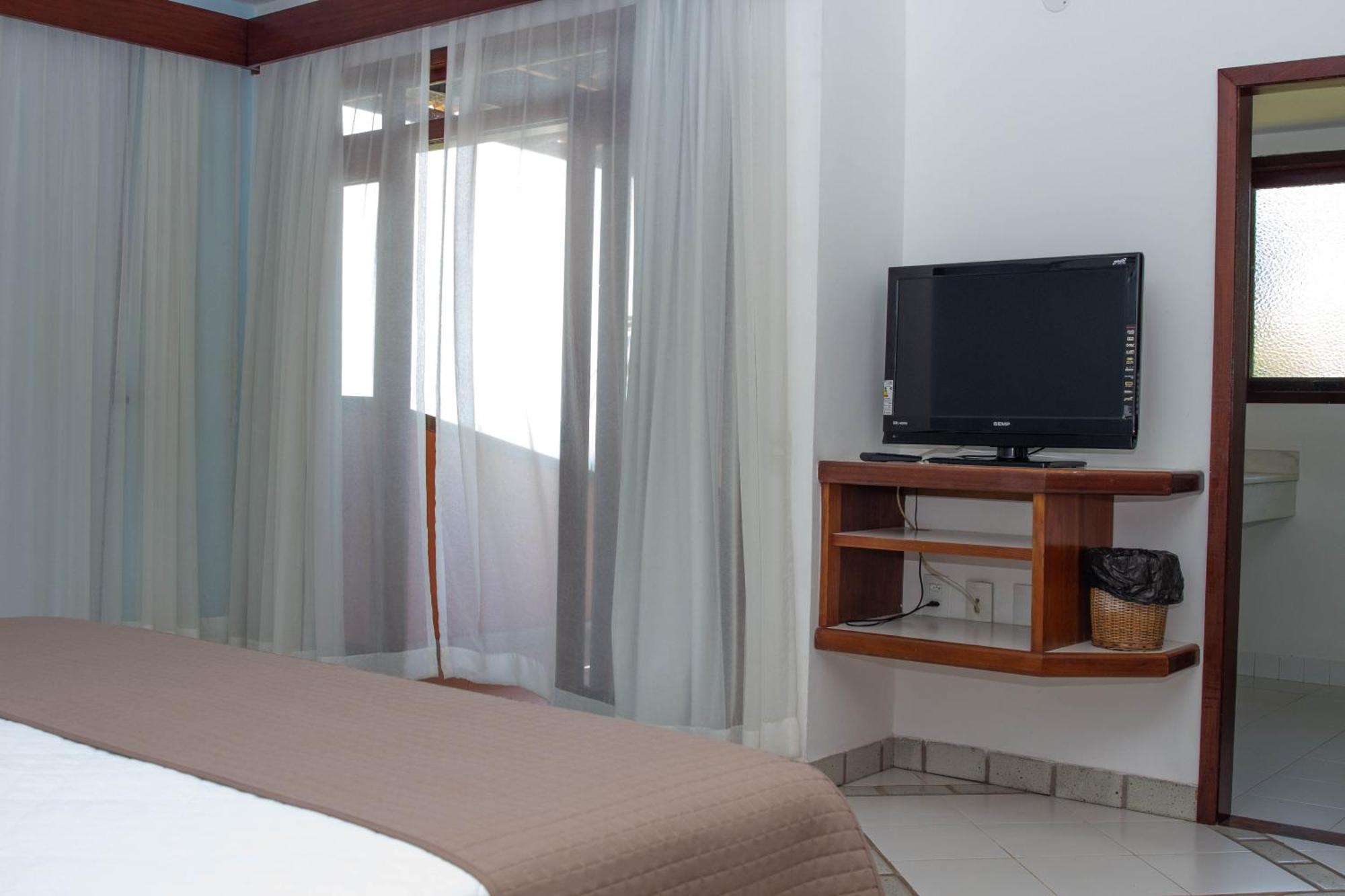 Colonna Galapagos Garden Hotel Armacao dos Buzios Номер фото